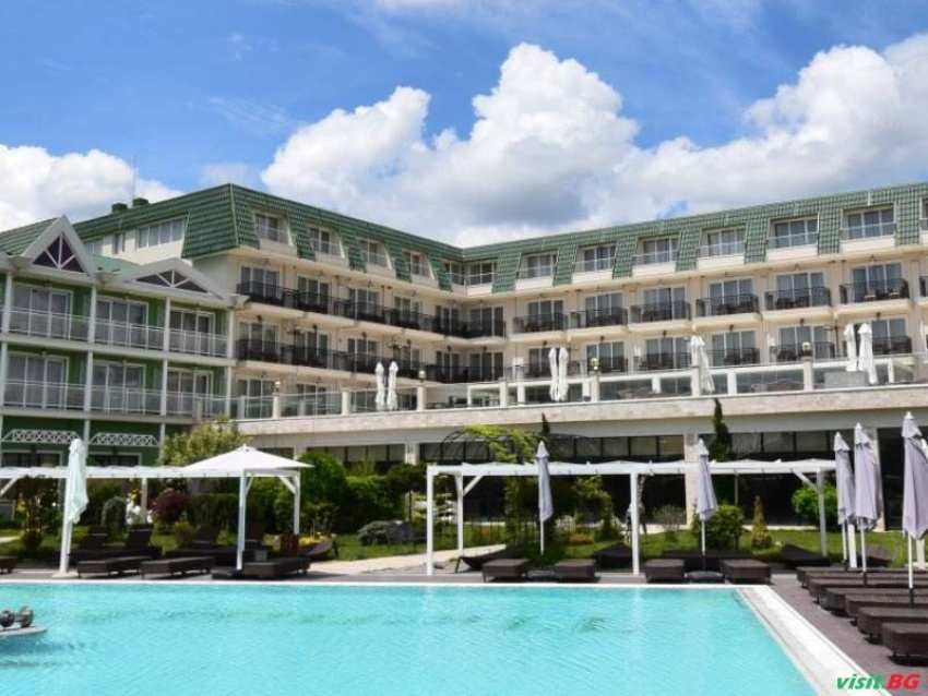 All Inclusive до 03.07 с минерален басейн на морския бряг в Терма Еко, Кранево All Inclusive до 03.07 с минерален басейн на морския бряг в Терма Еко, Кранево