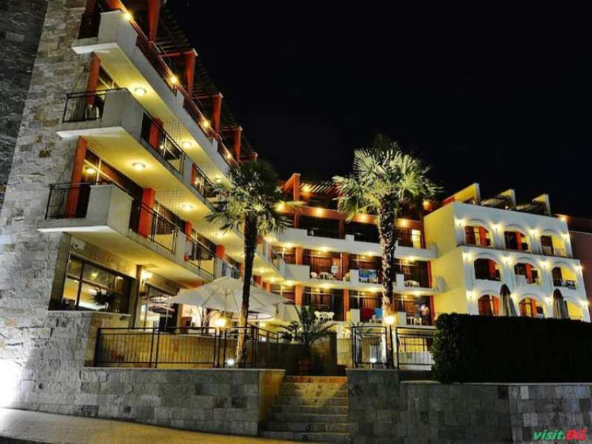 Напълно реновиран, 5*, Какао бийч, Ultra All Inclusive за двама до 03.07 с безплатен плаж от хотел Нобел