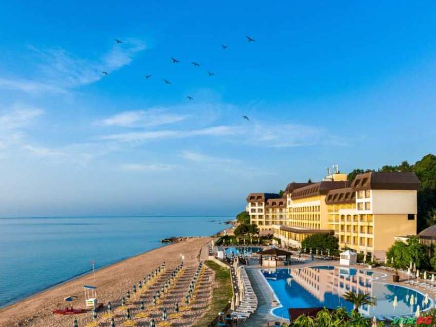 Ultra All inclusive супер оферта лято 2026, до 15.07 и след 25.08 в Хотел Ривиера Бийч