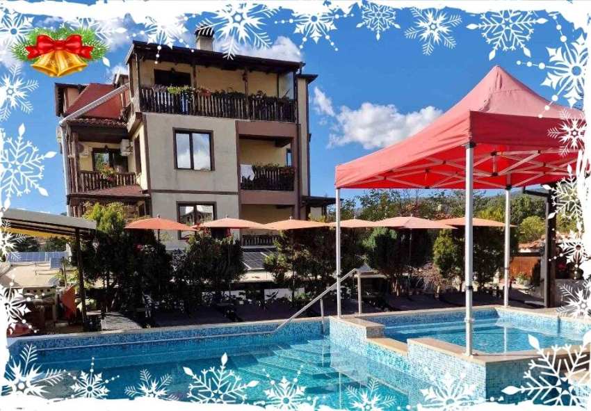 Коледа в Стрелча! 3 или 4 нощувки на човек със закуски и вечери, двете празнични + минерален басейн, сауна и джакузи в Митьовата къща Коледа в Стрелча! 3 или 4 нощувки на човек със закуски и вечери, двете празнични + минерален басейн, сауна и джакузи в Митьовата къща