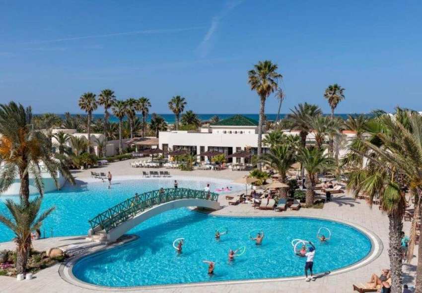 На първа линия в YADIS DJERBA GOLF THALASSO & SPA 4*, о-в Джерба, Тунис. Полет от София + 7 нощувки за ДВАМА на база All Inclusive! На първа линия в YADIS DJERBA GOLF THALASSO & SPA 4*, о-в Джерба, Тунис. Полет от София + 7 нощувки за ДВАМА на база All Inclusive!