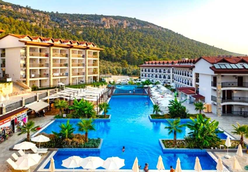 През май 2026г. в Дидим, Турция! Транспорт + 7 All inclusive нощувки на човек + басейни и водни пързалки в RAMADA DIDIM BY WYNDHAM AKBUK 4*! Дете до 12.99 безплатно През май 2026г. в Дидим, Турция! Транспорт + 7 All inclusive нощувки на човек + басейни и водни пързалки в RAMADA DIDIM BY WYNDHAM AKBUK 4*! Дете до 12.99 безплатно